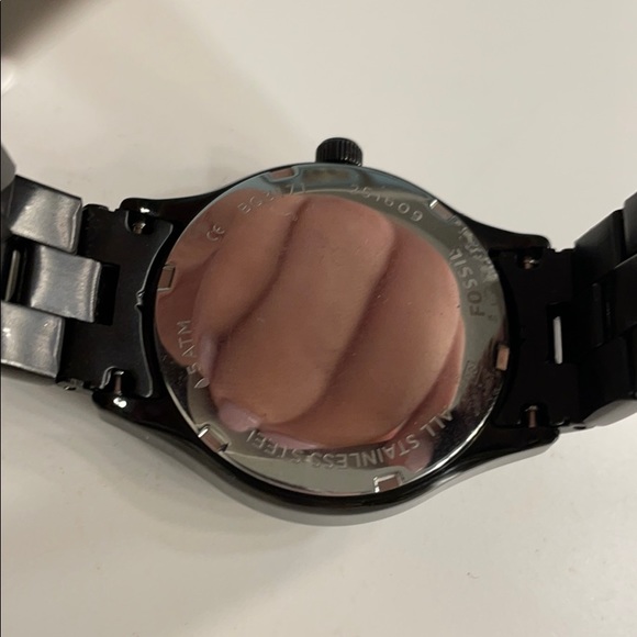 Fossil Watch - Picture 3 of 3